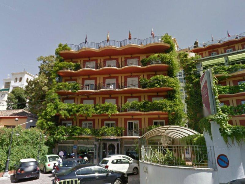 Angeles & 4* Granada