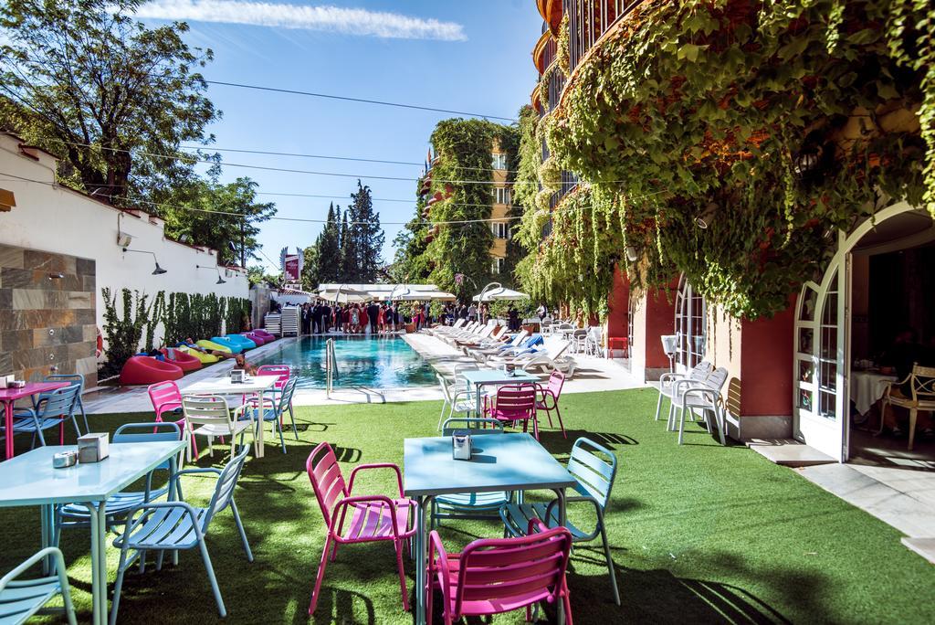 Hotel Angeles & 4*